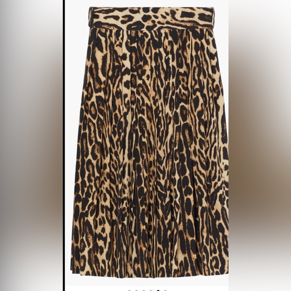 Burberry Pleated Leopard Print Stretch Silk Skirt - Picture 3 of 8